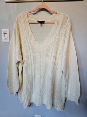 Lane Bryant Cream Ivory Cable Knit V-Neck Pullover Sweater 22/24 3X Cozy